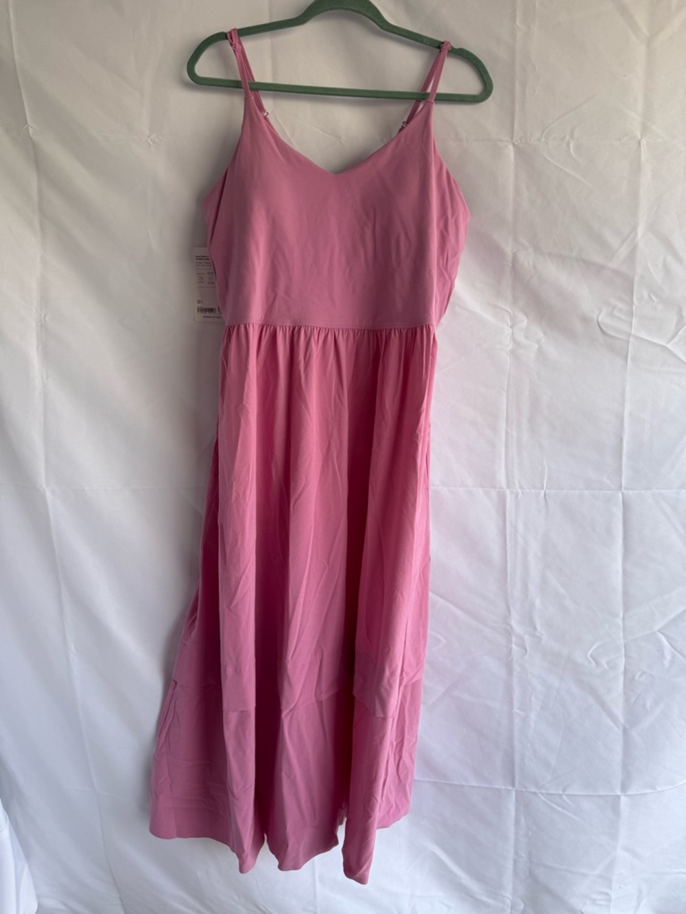 Athleta Elation V-Neck Hybrid Dress Pink XL NWT Built-In Bra Midi Active Dress
